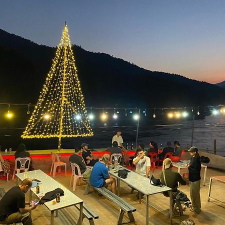 דירות Mekong Backpackers Muang Pakbèng מראה חיצוני תמונה