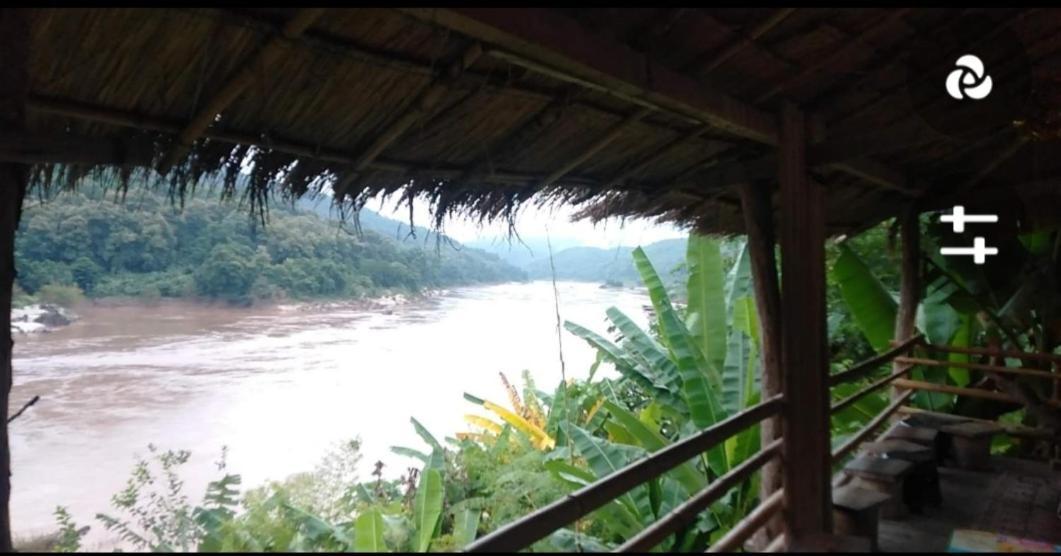 דירות Mekong Backpackers Muang Pakbèng מראה חיצוני תמונה