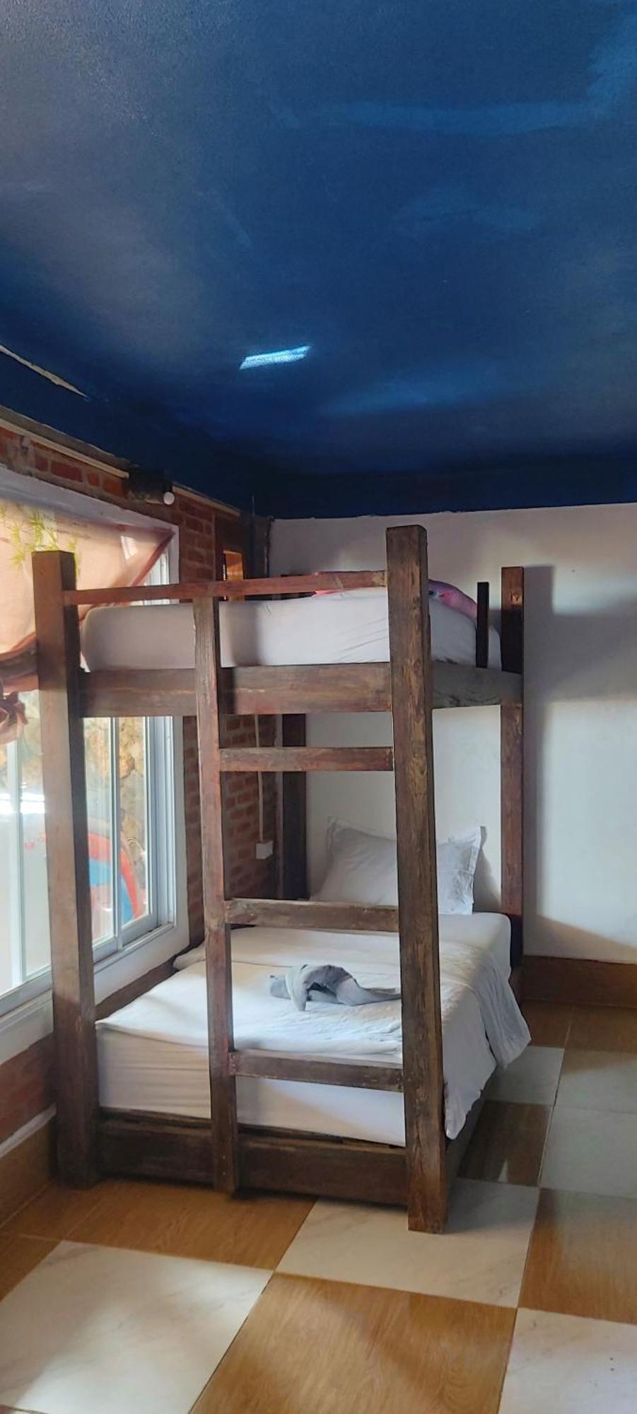 דירות Mekong Backpackers Muang Pakbèng מראה חיצוני תמונה